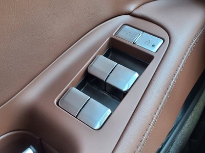 2027 Lincoln Navigator Reserve