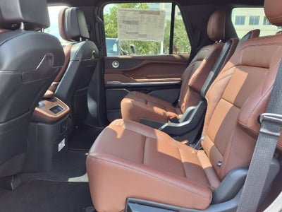 2027 Lincoln Navigator Reserve
