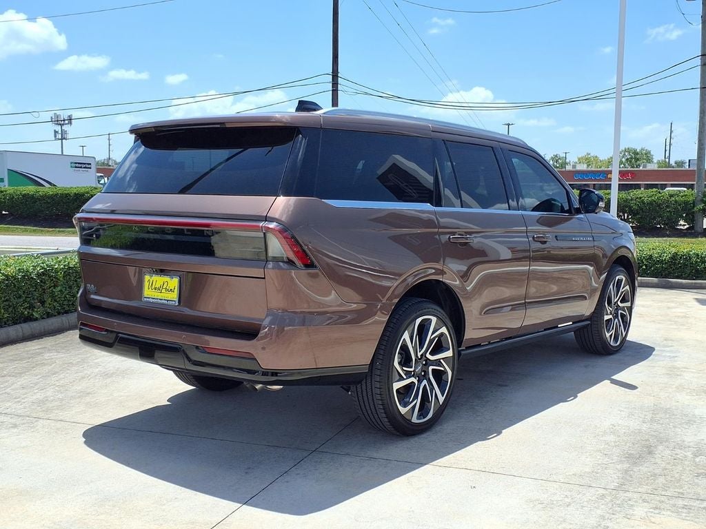 2027 Lincoln Navigator Black Label