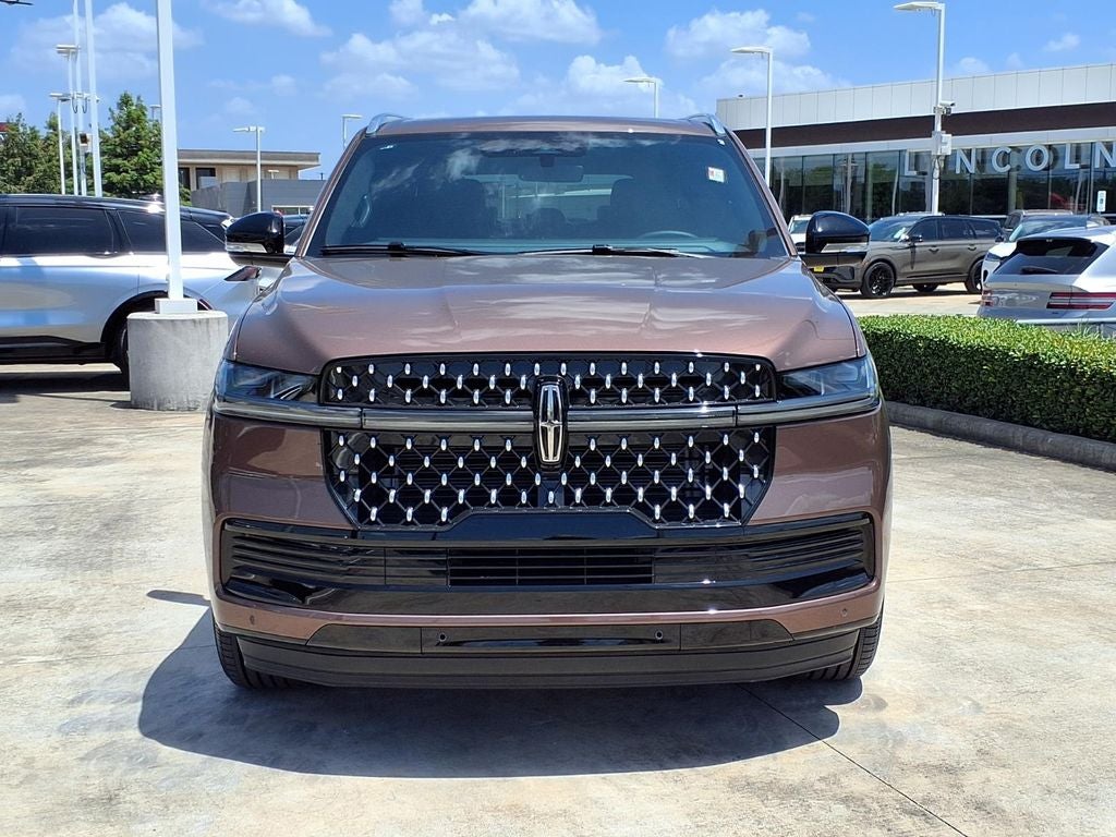 2027 Lincoln Navigator Black Label