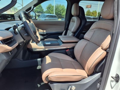 2027 Lincoln Navigator Black Label