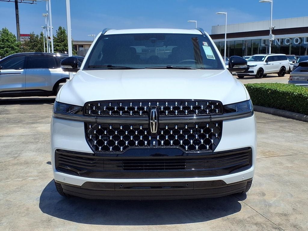 2027 Lincoln Navigator Black Label