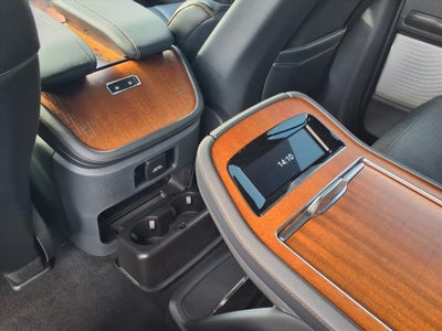 2025 Lincoln Navigator Black Label