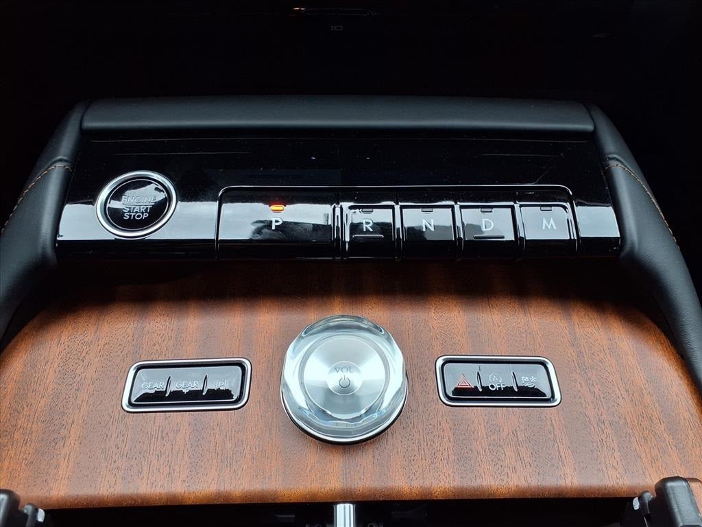 2025 Lincoln Navigator Black Label