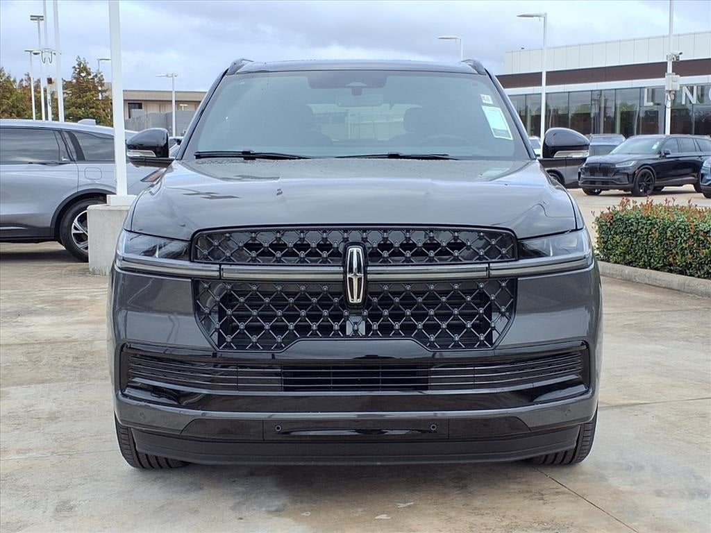 2025 Lincoln Navigator Black Label