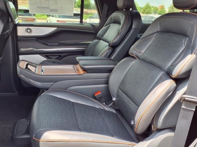 2025 Lincoln Navigator Black Label