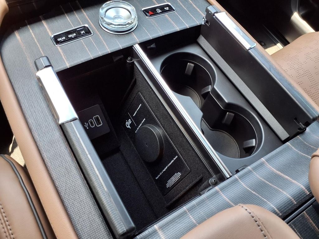 2027 Lincoln Navigator Black Label