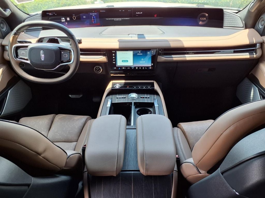 2027 Lincoln Navigator Black Label