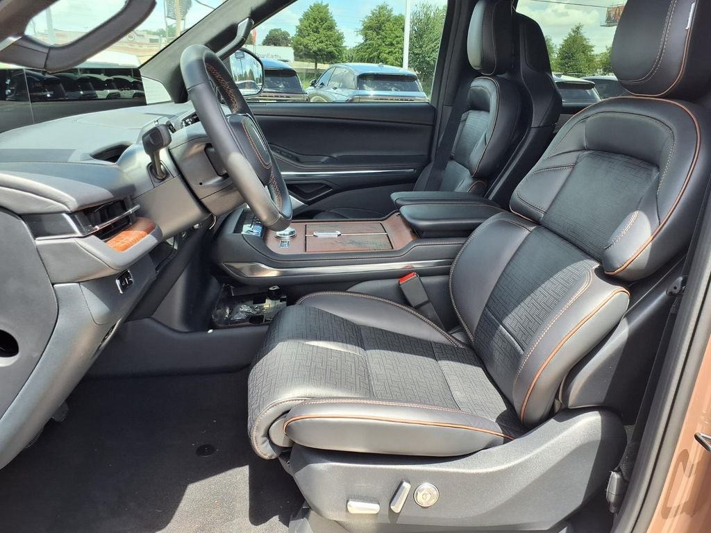 2026 Lincoln Navigator Black Label