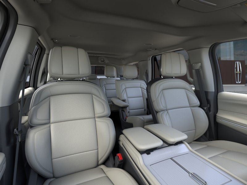 2026 Lincoln Navigator Premiere
