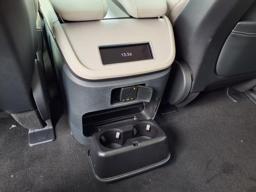 2026 Lincoln Navigator Premiere