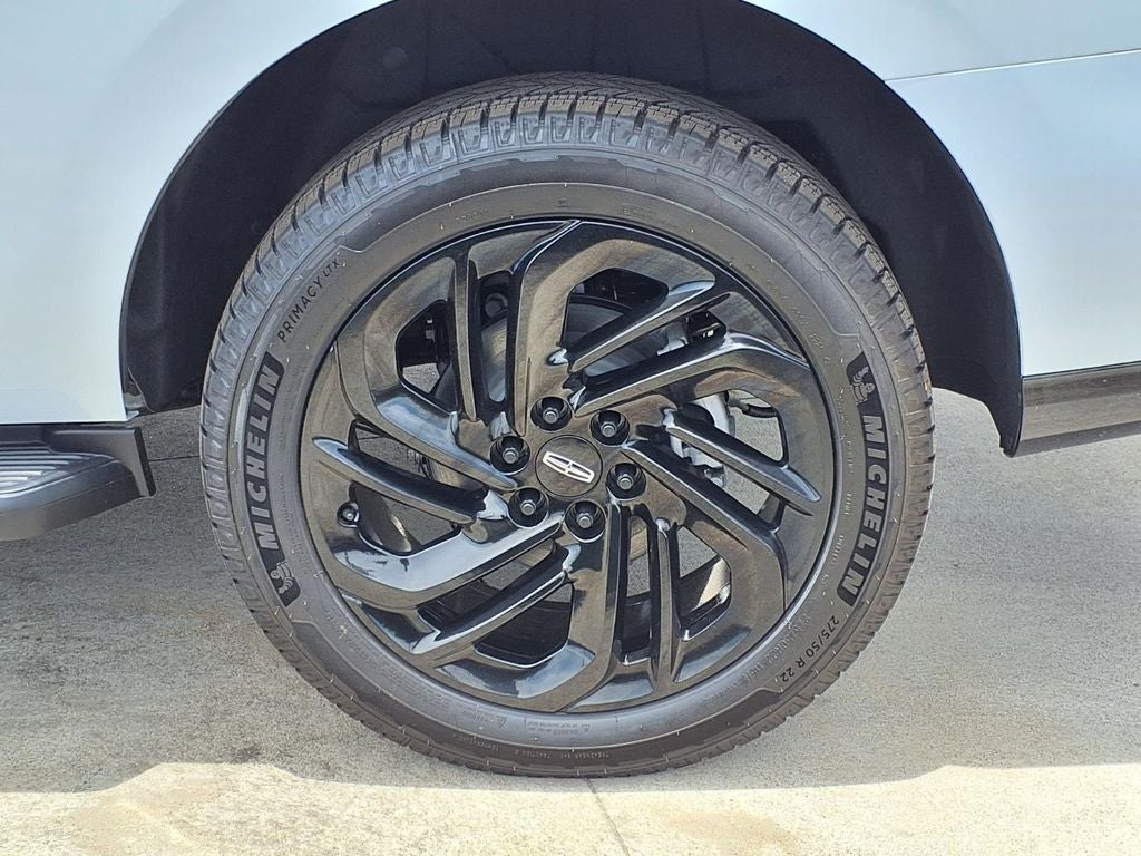 2026 Lincoln Navigator Premiere