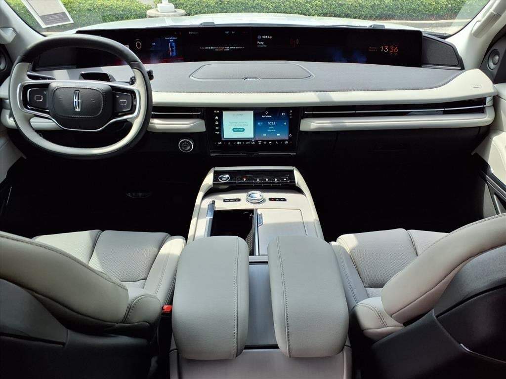 2026 Lincoln Navigator Premiere