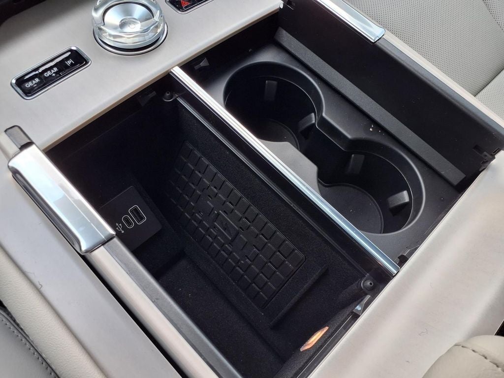 2026 Lincoln Navigator Premiere
