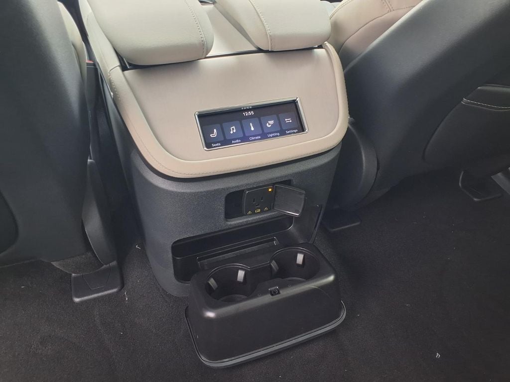 2026 Lincoln Navigator Premiere