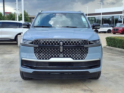 2026 Lincoln Navigator Premiere
