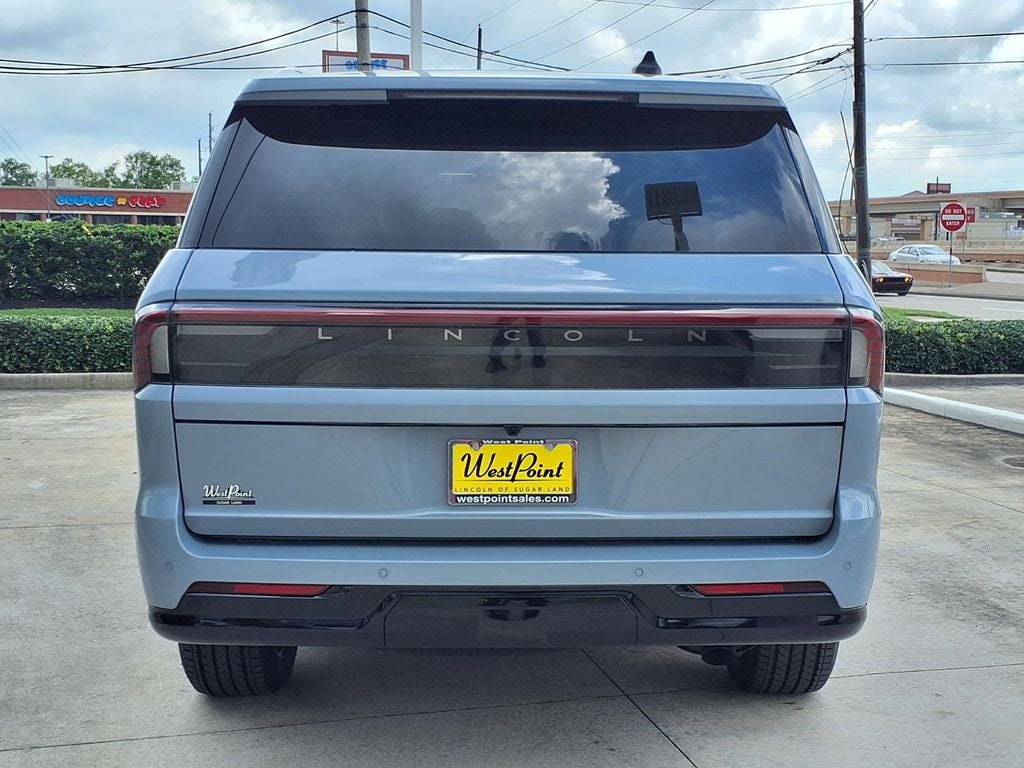 2026 Lincoln Navigator Premiere