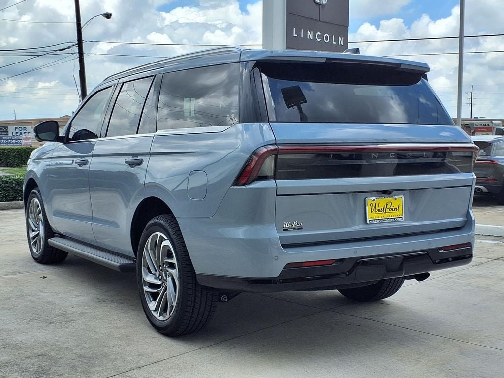 2026 Lincoln Navigator Premiere
