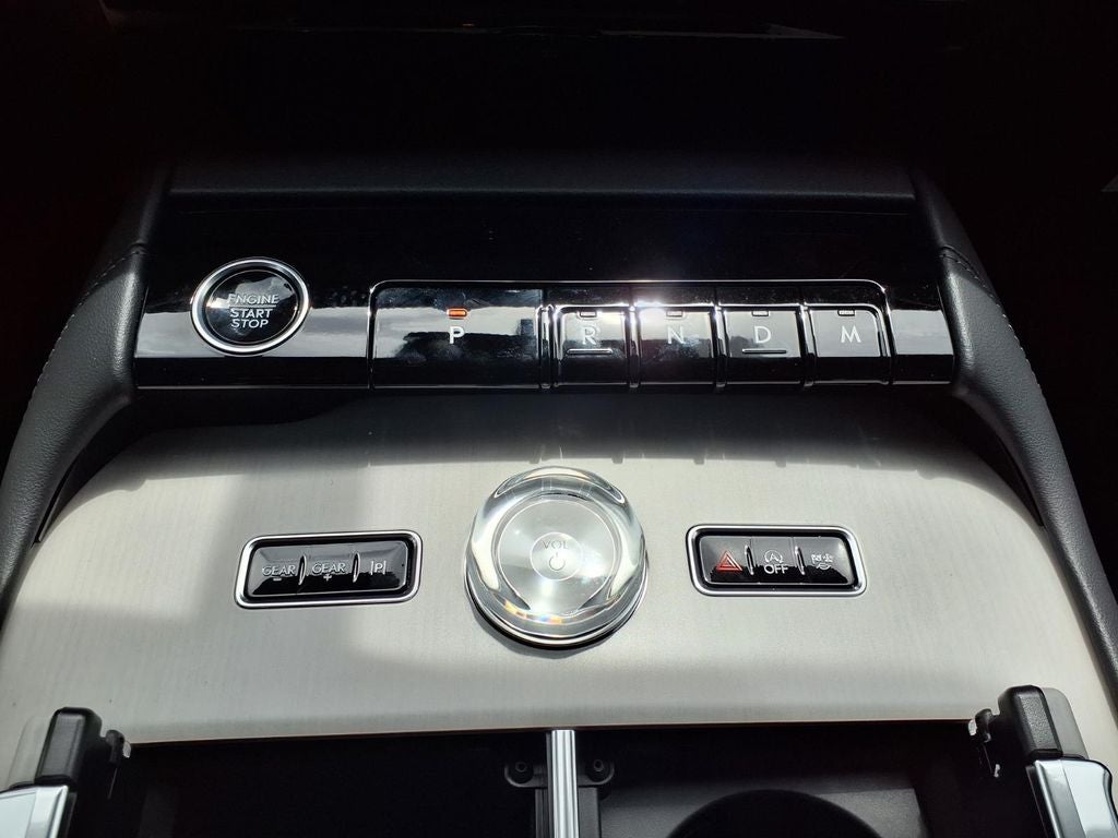 2026 Lincoln Navigator Premiere