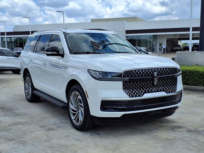 2026 Lincoln Navigator Premiere
