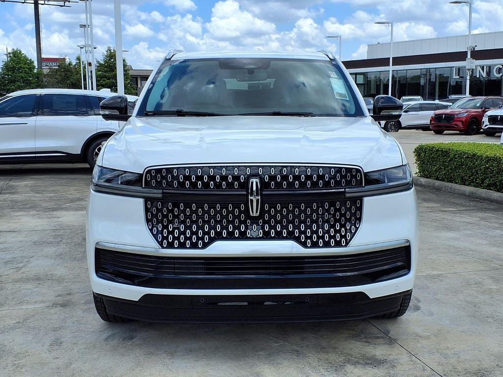 2026 Lincoln Navigator Premiere