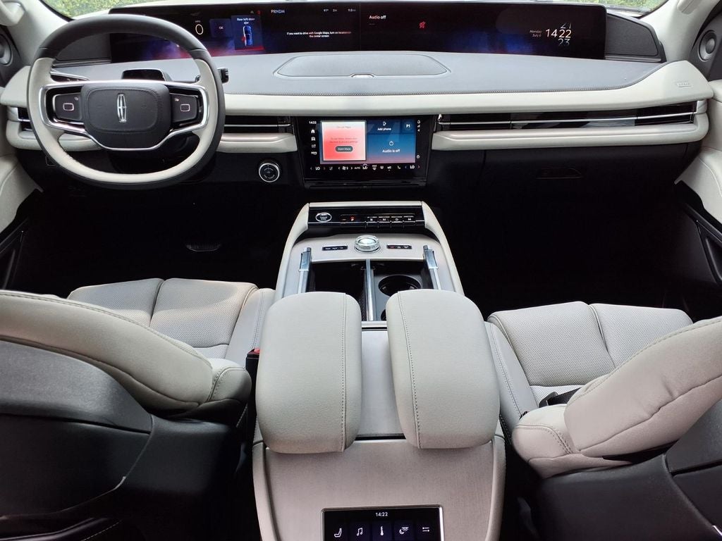 2026 Lincoln Navigator Premiere