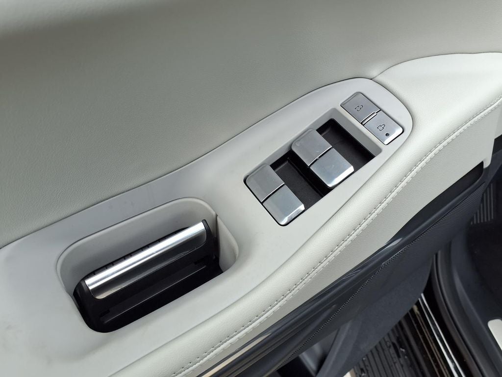 2026 Lincoln Navigator Premiere