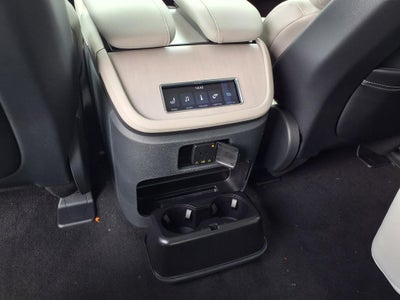 2026 Lincoln Navigator Premiere