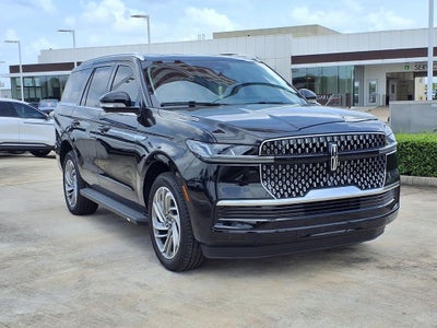2026 Lincoln Navigator Premiere