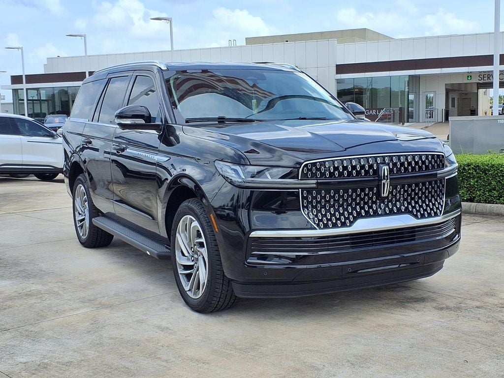 2026 Lincoln Navigator Premiere