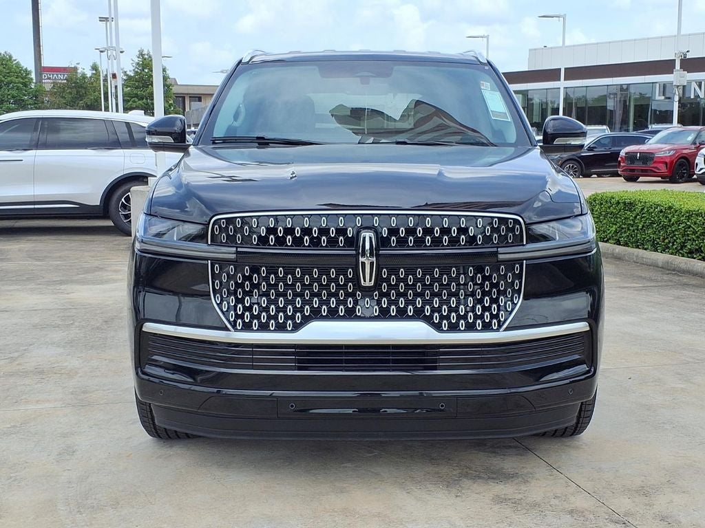 2026 Lincoln Navigator Premiere