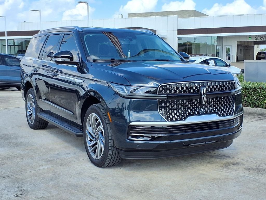 2026 Lincoln Navigator Premiere