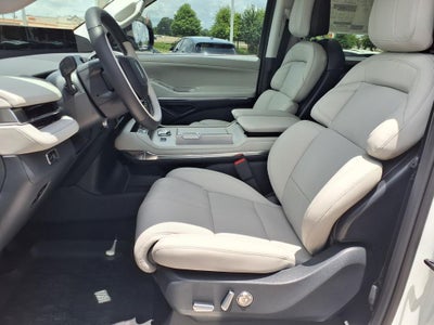 2026 Lincoln Navigator Premiere