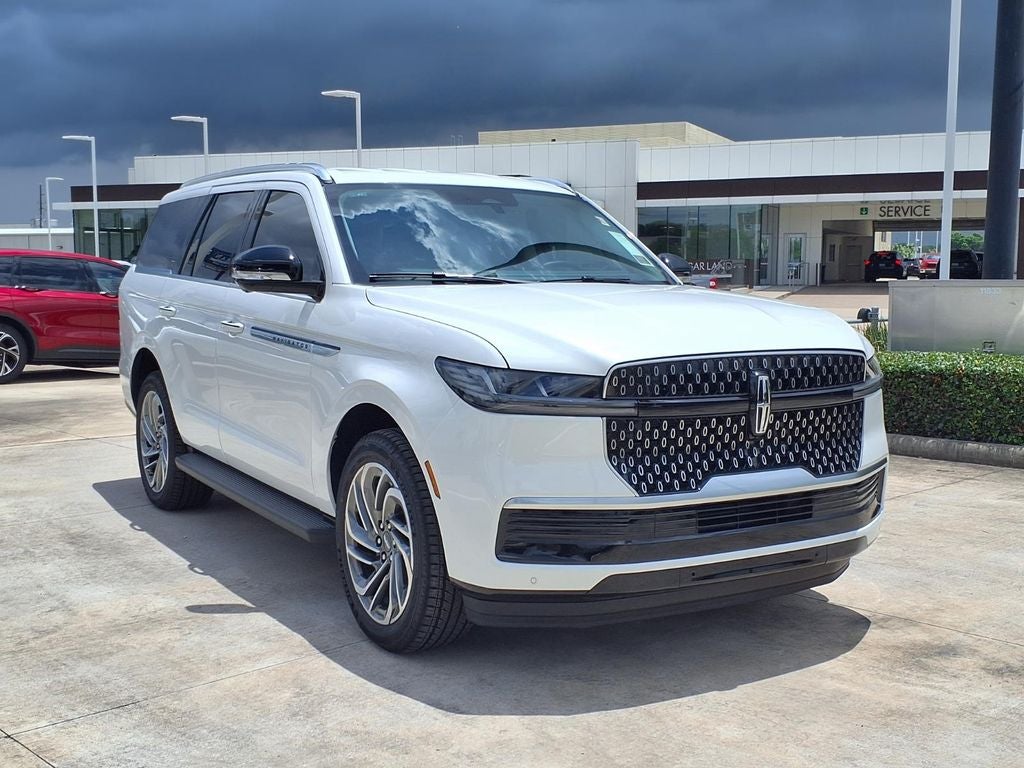 2026 Lincoln Navigator Premiere