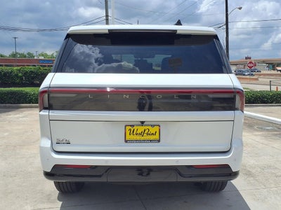 2026 Lincoln Navigator Premiere