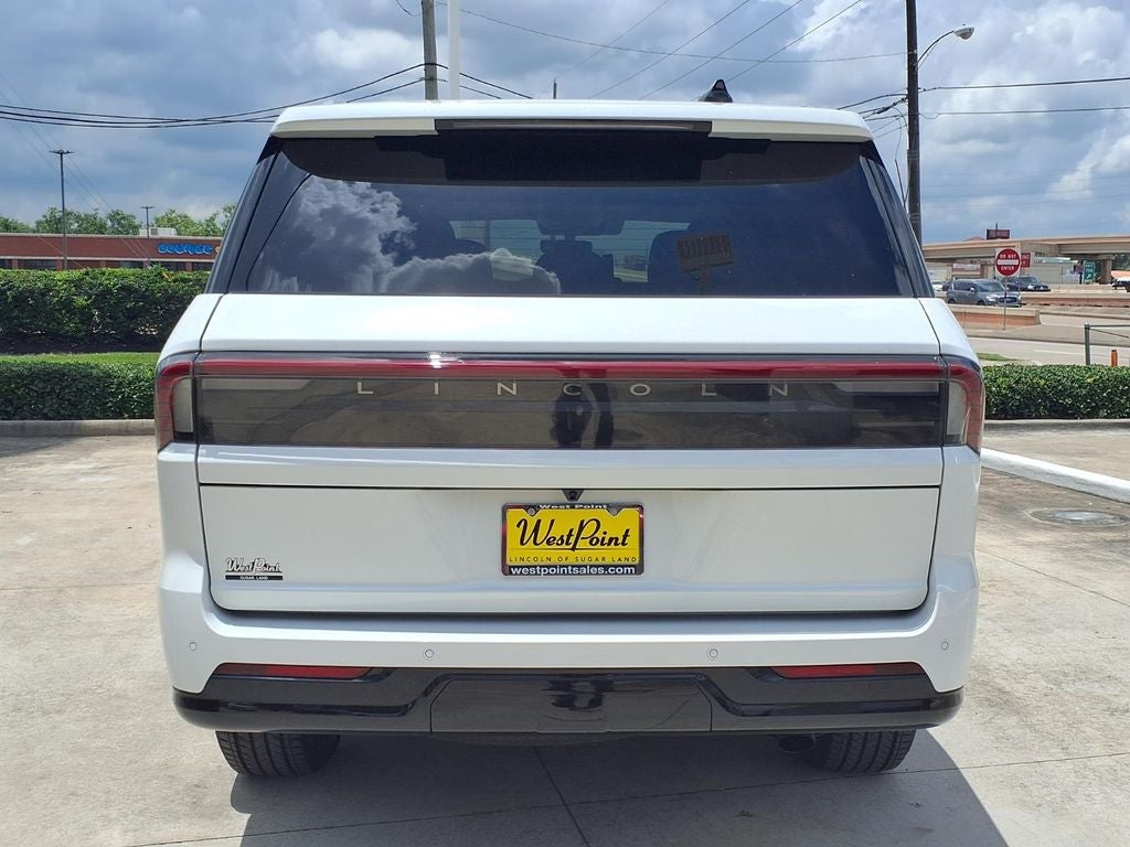 2026 Lincoln Navigator Premiere