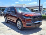 2027 Lincoln Navigator Premiere
