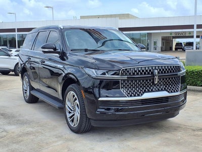 2027 Lincoln Navigator Premiere