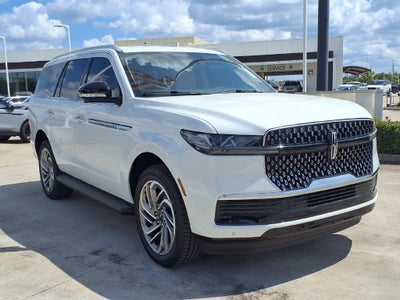 2027 Lincoln Navigator Premiere