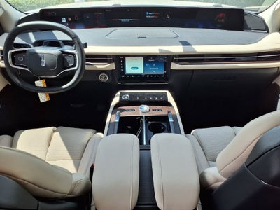 2027 Lincoln Navigator Premiere