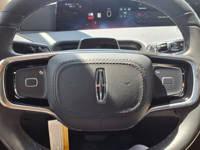 2027 Lincoln Navigator Premiere