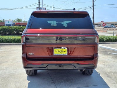 2027 Lincoln Navigator Reserve
