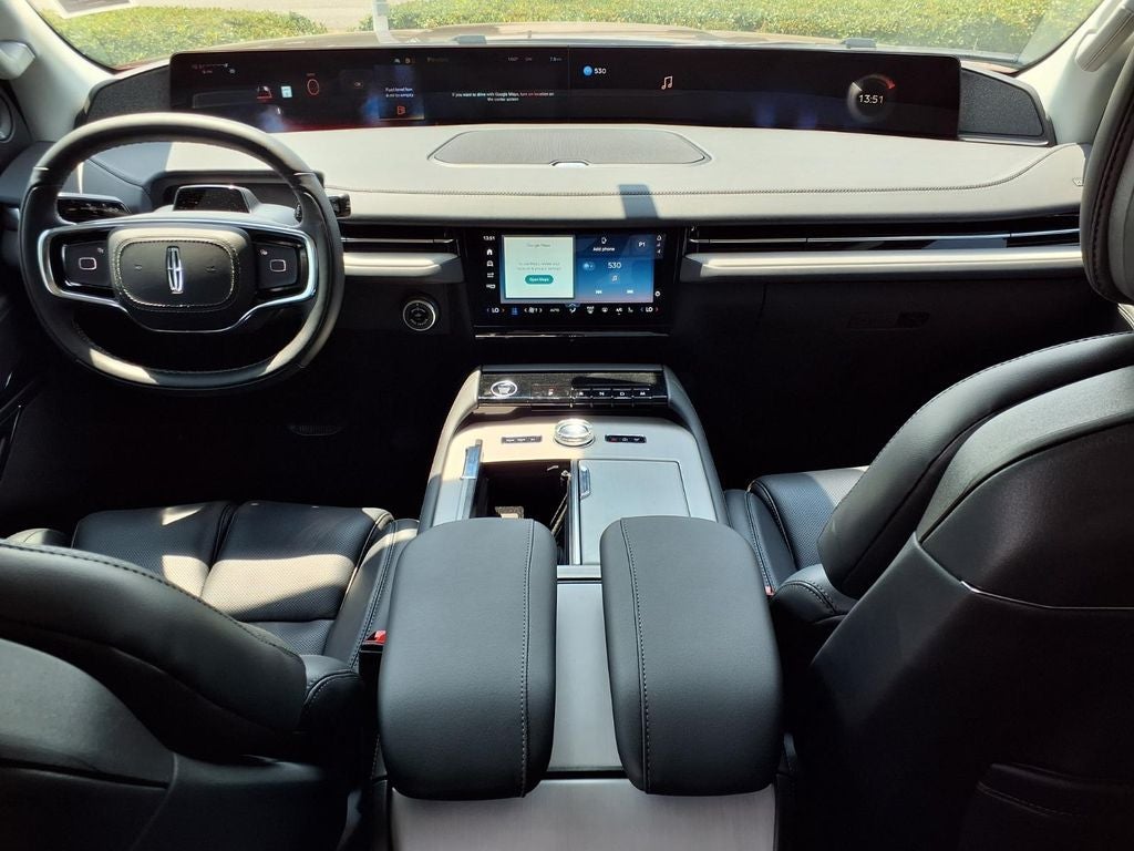 2027 Lincoln Navigator Reserve