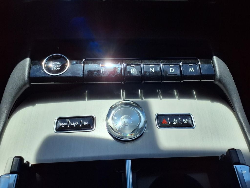 2027 Lincoln Navigator Reserve