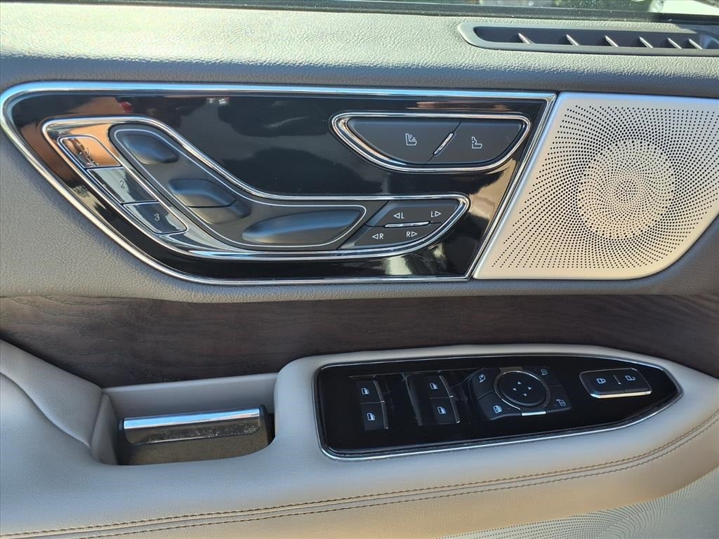 2023 Lincoln Navigator L L Reserve