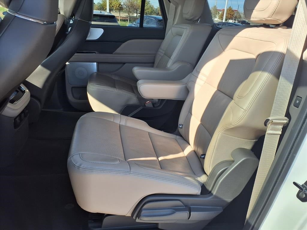 2023 Lincoln Navigator L L Reserve