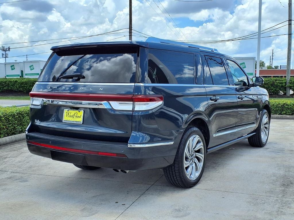 2022 Lincoln Navigator L Reserve