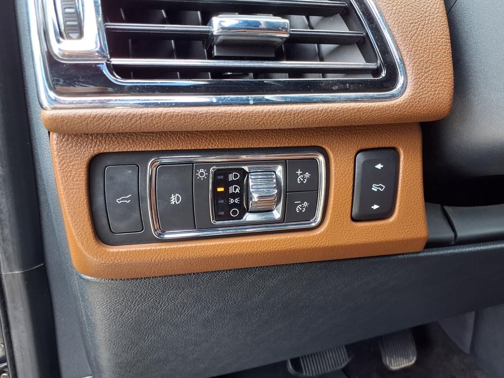 2022 Lincoln Navigator L Reserve