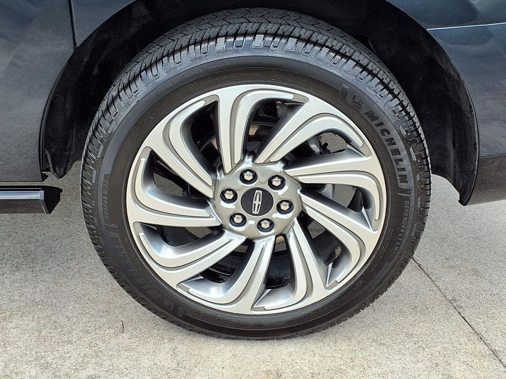 2022 Lincoln Navigator L Reserve