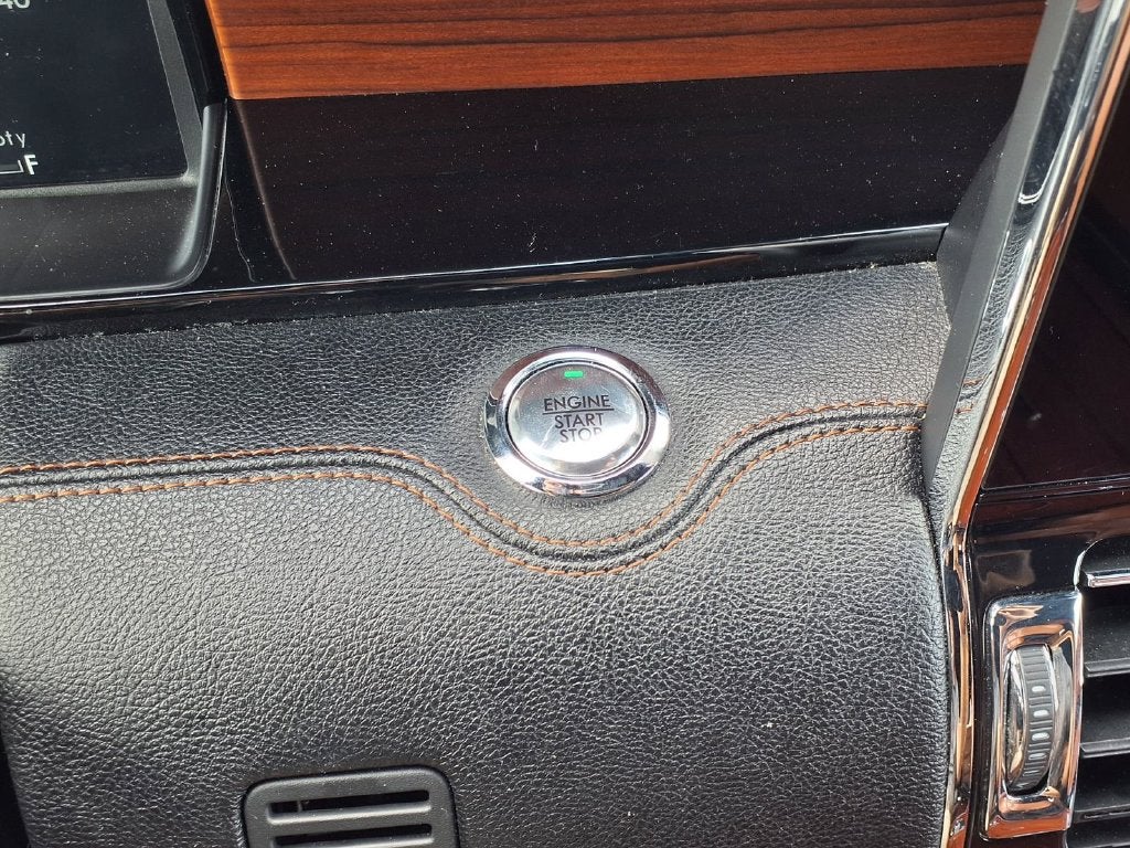 2021 Lincoln Navigator L Reserve